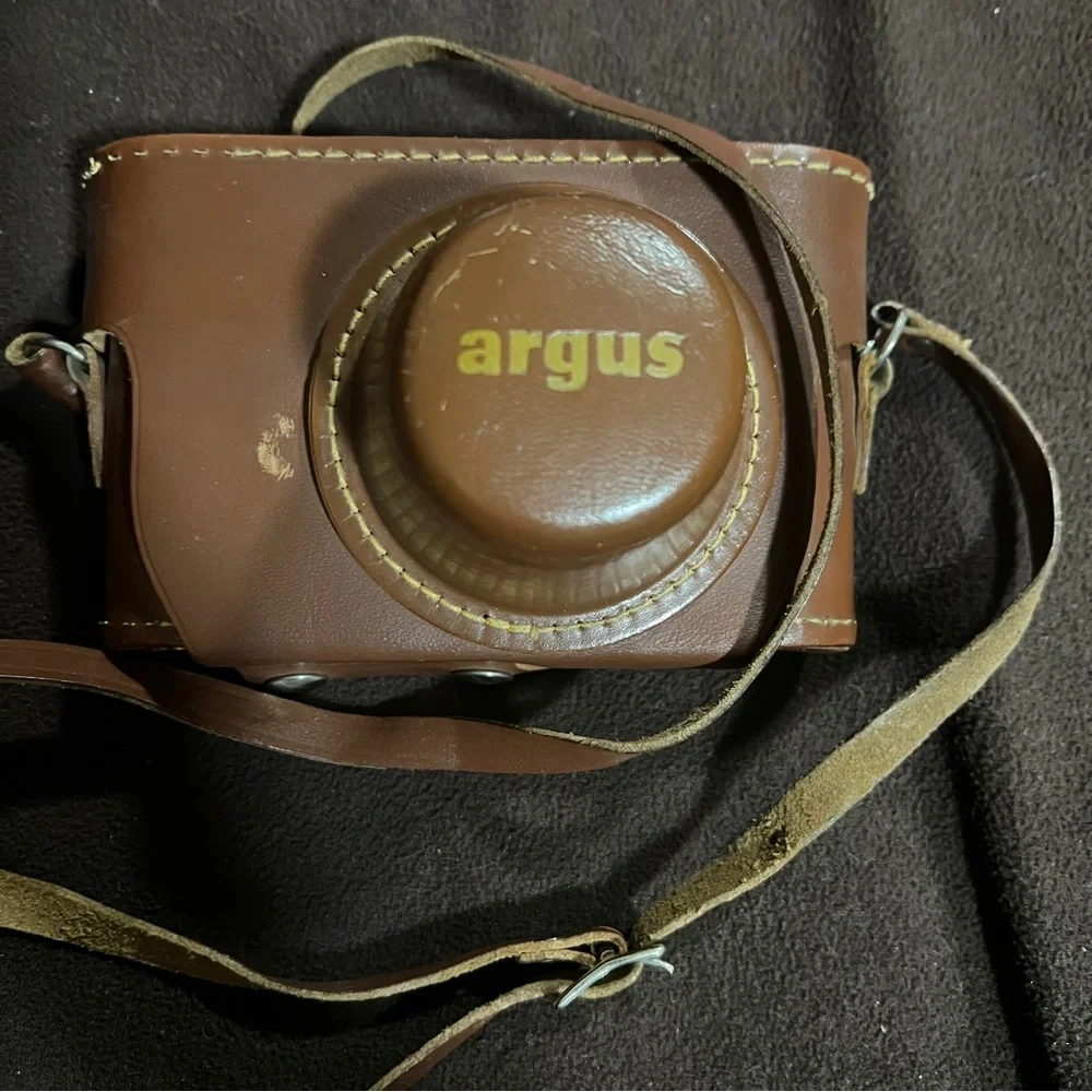 Vintage 1950’s Argus C-Four 35mm Rangefinder Camera